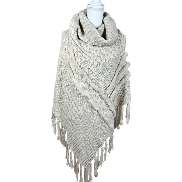 Le Moda One Size Poncho - Picture 1 of 6